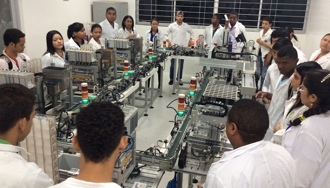 Uniguajira entre las 50 universidades del país con mayor desarrollo tecnológico