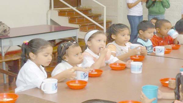 De acuerdo con la investigación, la Gobernación “omitió los principios básicos de la contratación”,