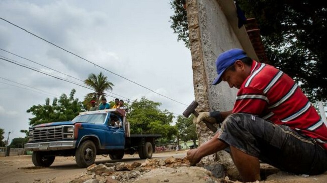 Latinoamérica está por completar su peor septenio en 70 años, con un crecimiento de apenas 0,1 % en 2019, la economía colombiana se expandió cerca del 3,2 %, resultado que puede mejorar este año.