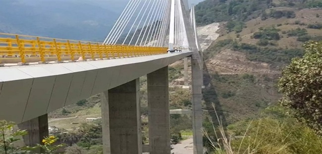 Luego de dichas pruebas, Sacyr como constructor de la obra certificó que el puente en el que se invirtieron cerca de $110 mil millones, podía utilizarse sin inconveniente.