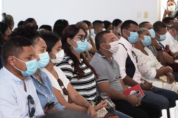 Muchos fueron los participantes al foro que organizó la secretaría de Educación de Riohacha.