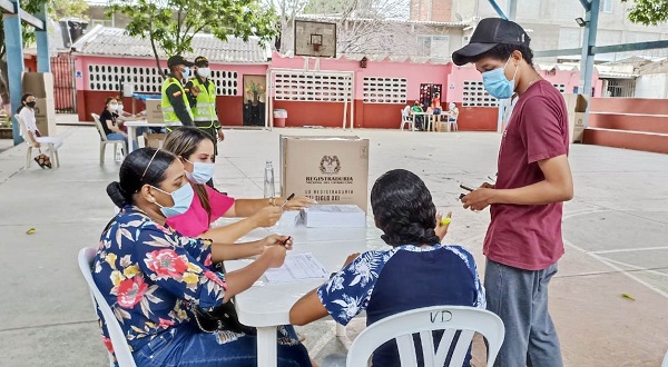 En un proceso con calma y sin mayores dificultades se desarrolló en La Guajira, elecciones de Consejos Municipales y Locales de Juventud.