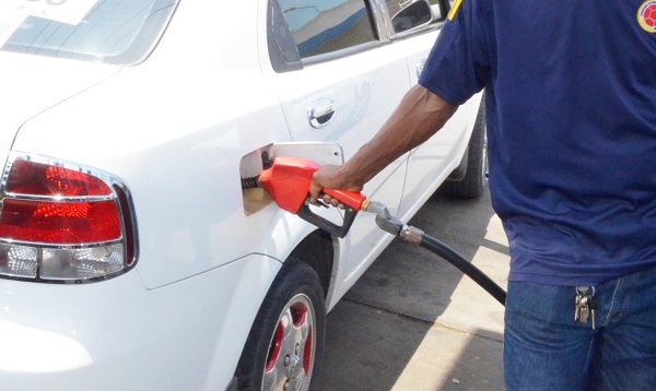 La falta de gasolina subsidiada es uno de los principales problemas que tienen inconformes a los pobladores del sur de La Guajira.
