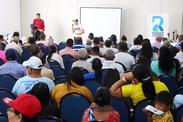 En el Congreso para Pacientes Diabéticos realizado en Riohacha, también se realizaron pausas activas, en donde los invitados realizaron ejercicios.