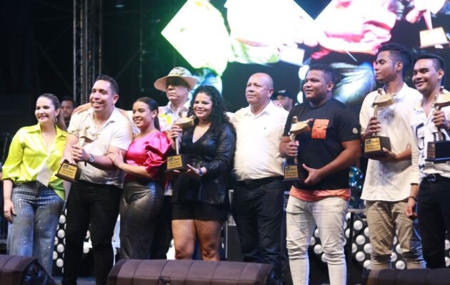 Ganadores del Francisco El Hombre en 15 versión realizada este fin de semana, en Riohacha, capital de La Guajira.
