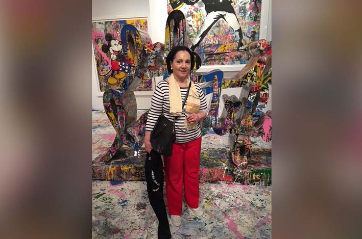 Es un punto de referencia para el Museo Bolivariano de Arte Contemporáneo y su programación de exposiciones temporales.