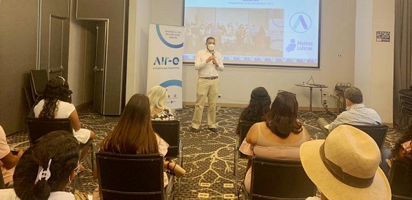 Con líderes del departamento de La Guajira, la empresa Air-e cerró su segunda versión del proceso formativo dirigido a miembros de junta de acción comunal, líderes comunitarios, líderes naturales y personas de la comunidad.