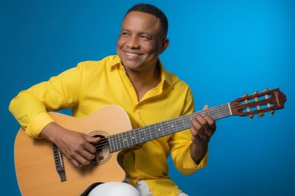 Robinson Montaño Romero es optimista en esta versión del festival nacional de música vallenata. Foto: La Guajira Hoy