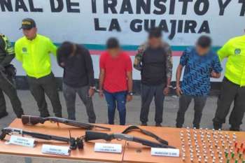 Los implicados fueron dejados a disposición de la Fiscalía General de la Nación Seccional Magdalena. Los implicados fueron dejados a disposición de la Fiscalía General de la Nación Seccional Magdalena.